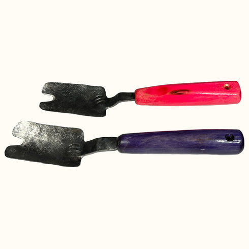 Medium Hand Forged Steel Lawn Weeding Trowel with Pink or Purple Handle