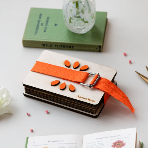 My Papercut Forest Portable Pocket Size Flower Press